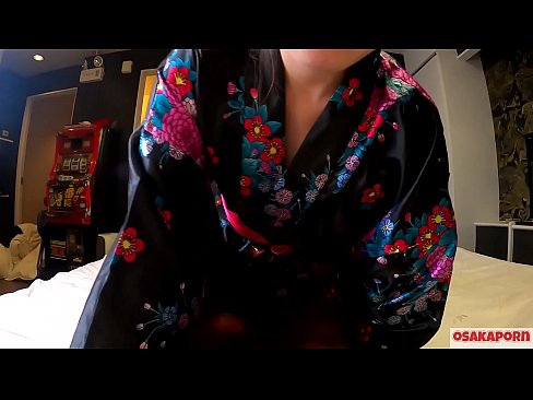 ❤️ Nuori cosplay-tyttö rakastaa seksiä orgasmeihin asti ruiskuttamalla hevostyttöä ja ottamalla suihin. Aasialaistyttö karvainen pillu ja kauniit tissit perinteisessä japanilaisessa puvussa amatöörivideossa, jossa näytetään masturbointia panoleluilla. Sakura 3 OSAKAPORN. Porno at us fi.porngifmag-com.ru ❤
