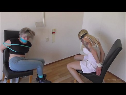 ❤️ Addiktoitunut / sidottu ja suukapulalla / neito hädässä Porno at us fi.porngifmag-com.ru ❤
